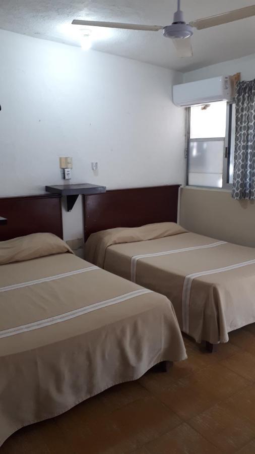 Bungalows Delfin Hotel Playa Azul Luaran gambar